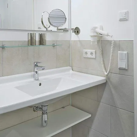 Aparthotel-waterkant-suites-suite-2-44 *